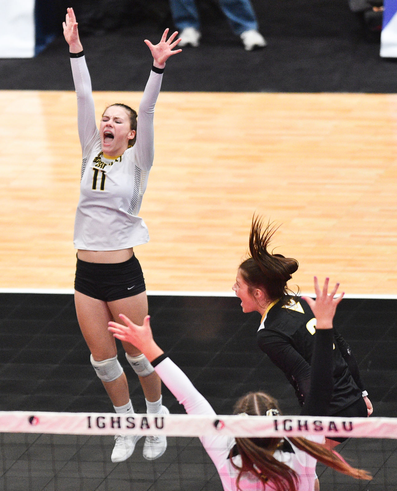 111419-IASVB-319a.jpg